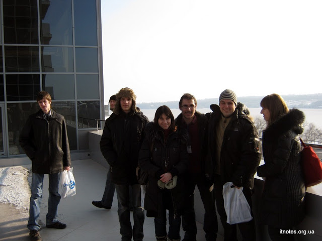 все кто попал на экскурсию, интерьер FourPoints, Drupal Forum 2012 в Запорожье.
